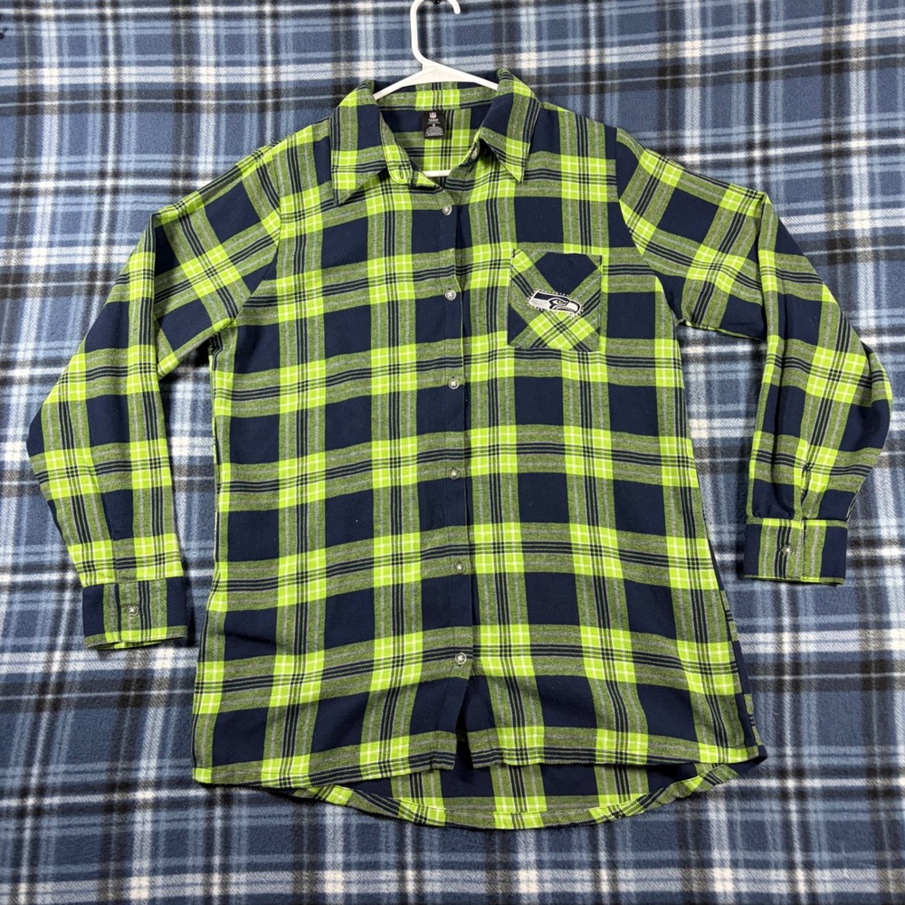 NFL Seattle Seahawks Womens Plaid Flannel Shirt Navy Green Medium